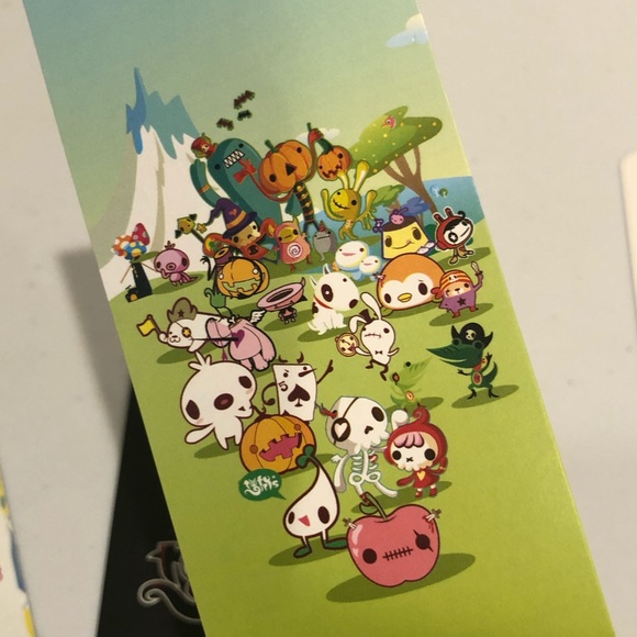 Kawaii Book Marks Set of Three Tofu Girls - Picture 5 of 8